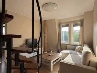2 poziomowe mieszkanie z widokiem na Śnieżkę .