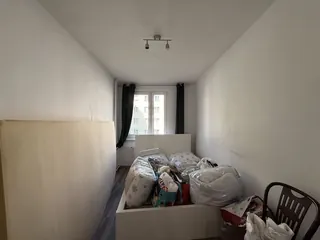 Zabobrze. 2 pokojowe mieszkanie na 1 piętrze.