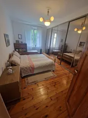 Centrum. 3 pokoje w kamienicy. Balkon ,Piwnica.