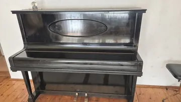 Sprzedam piękne pianino marki Steinweg, czarne stan b. dobry