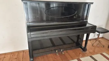 Sprzedam piękne pianino marki Steinweg, czarne stan b. dobry