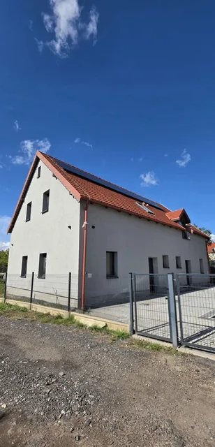 Połowa domu w podziale pionowym