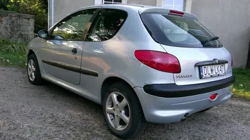 Peugeot 206 1.4 benz - zarejestrowany opłacony