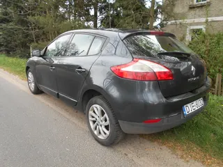 Renault Megane 1.6 benz salon PL 2013 r