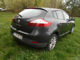 Renault Megane 1.6 benz salon PL 2013 r