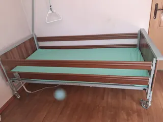 Łóżko rehabilitacyjne elektryczne