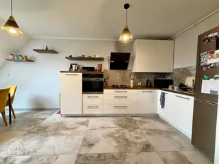 Dwupoziomowe M4 - balkon z widokiem na tereny zielone - ogród - wiata na samochód - Staniszów, Słoneczna Dolina