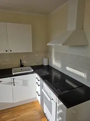 Wynajmę ładne słoneczne dwupokojowe mieszkanie 47m2 w centrum Zabobrza