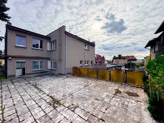 Dom z dawną piekarnią, Zabobrze, Jelenia Góra