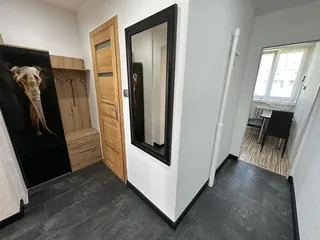 Piękne 2 pokoje po kapitalnym remoncie z kompletnym wyposażeniem