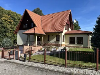 Piękna nieruchomość na osiedlu Czarne