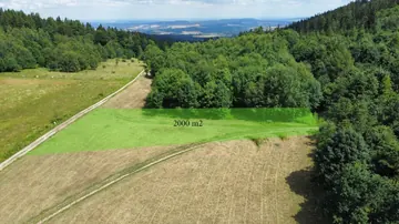 Działka budowlana Komarno - widok na góry
