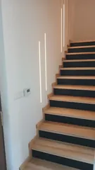 Schody drewniane,  wolno stojące,na konstrukcje betonowe