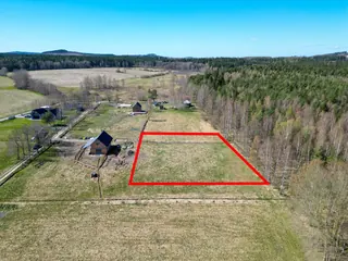 Działka 3001 m² w Giebułtowie z pozwoleniem