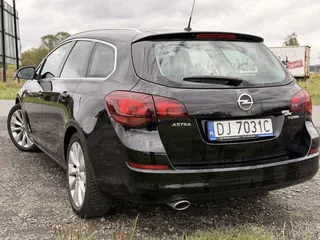 Opel Astra J Sports Tourer 1.4 Turbo