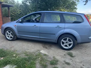 Ford Focus 1.6 benz 100 koni Kombi Klima Hak, Elektryka