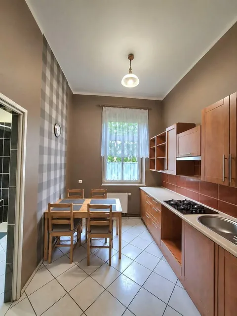 6 pokoi z balkonem w okolicach Sądu Rejonowego