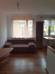 Sprzedam mieszkanie 3 pokojowe w bloku na osiedlu dwudziestolecia w cieplicach