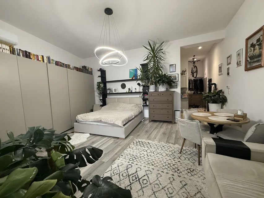 Klimatyczna kawalerka 43,48 m2 w centrum