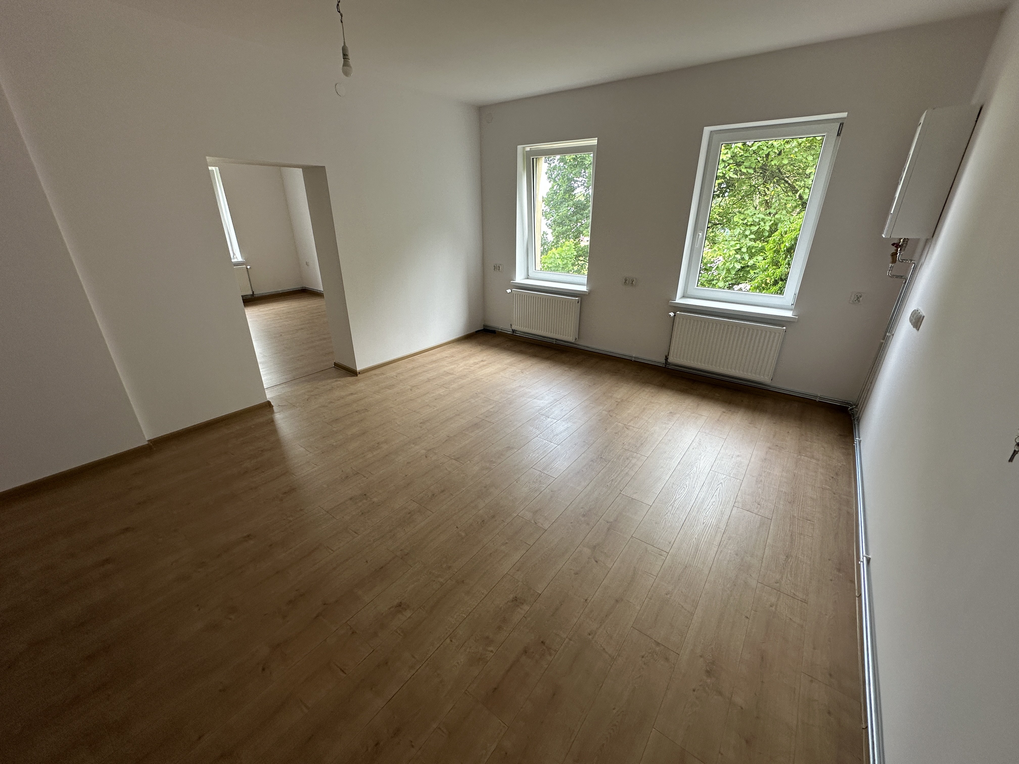 Wincentego Pola I piętro w kamienicy, pow. 46m2, 2 pokoje- po kap. remoncie