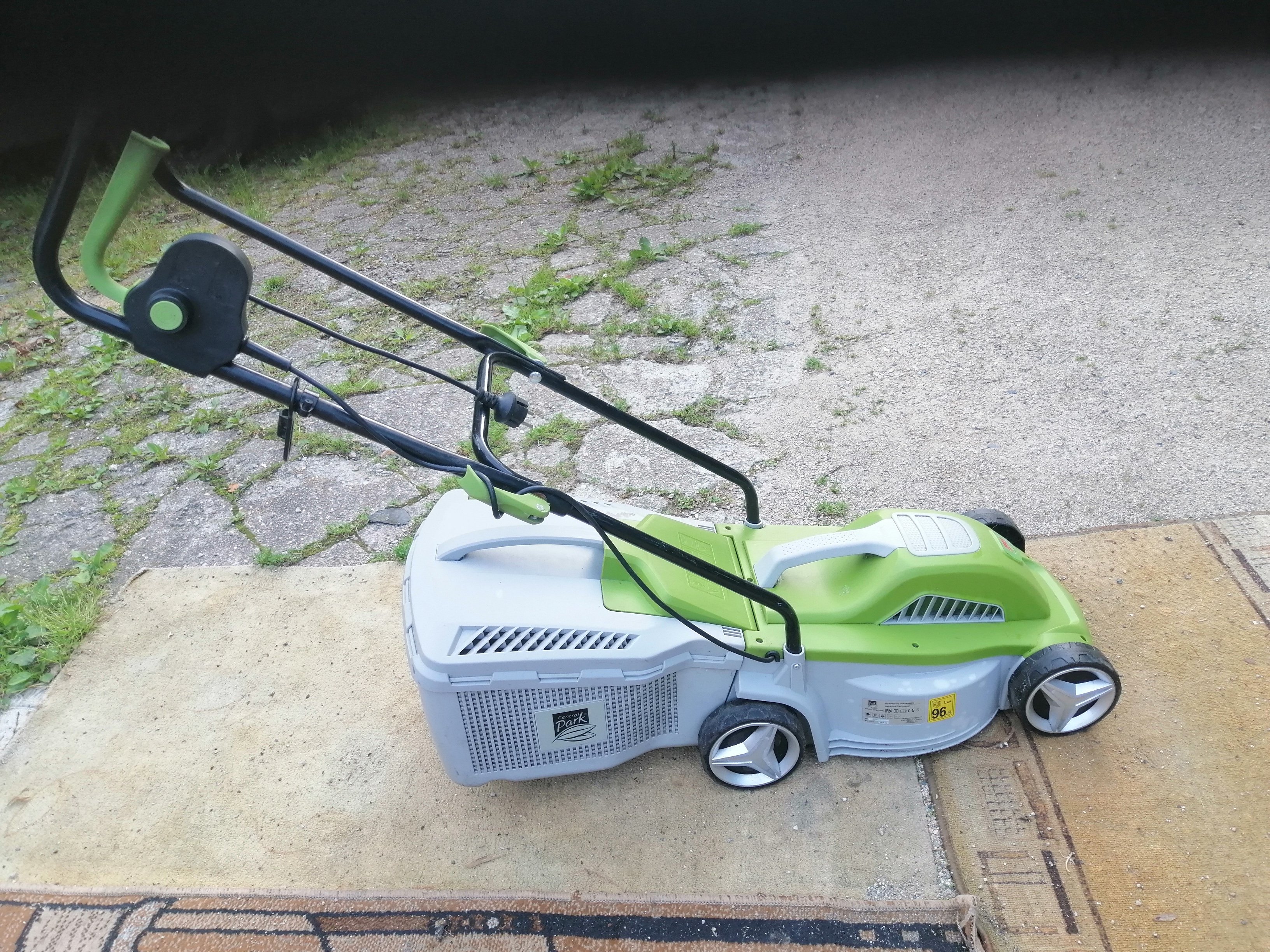 Kosiarka elektryczna