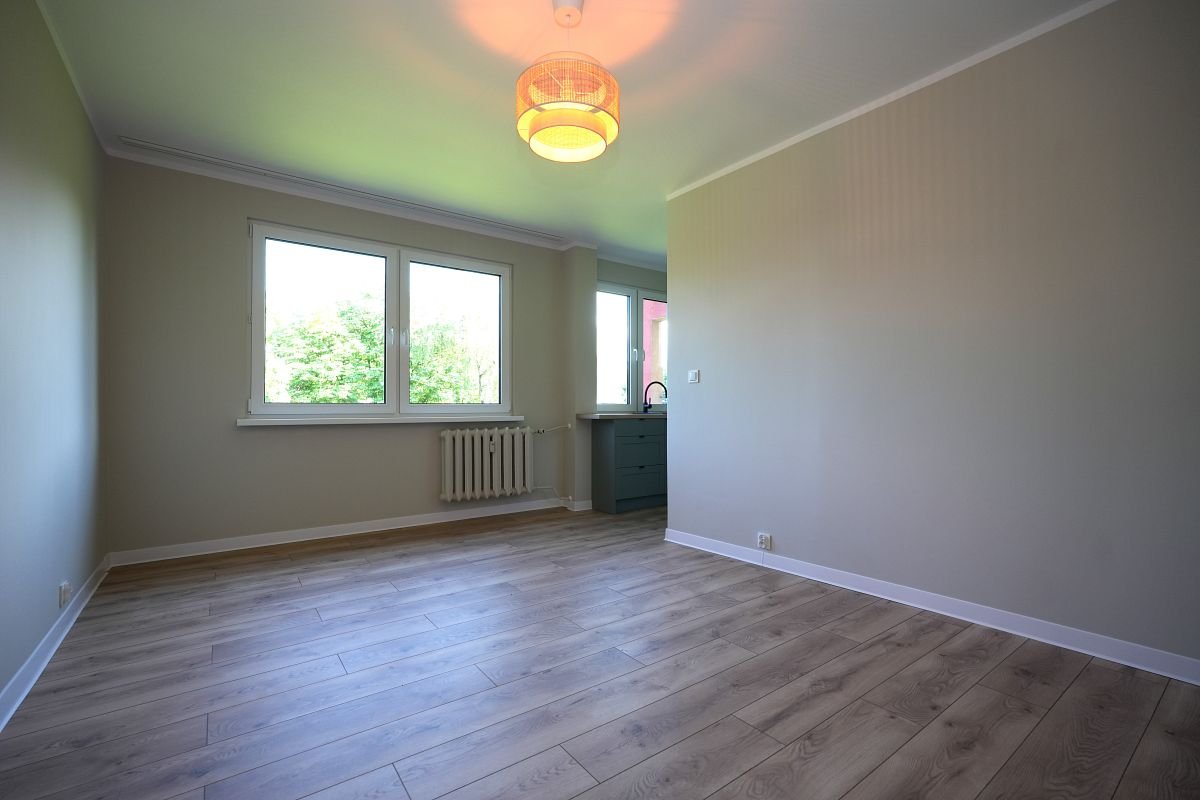 Mieszkanie dwupokojowe po remoncie-balkon- Osiedle Orle-Cieplice!