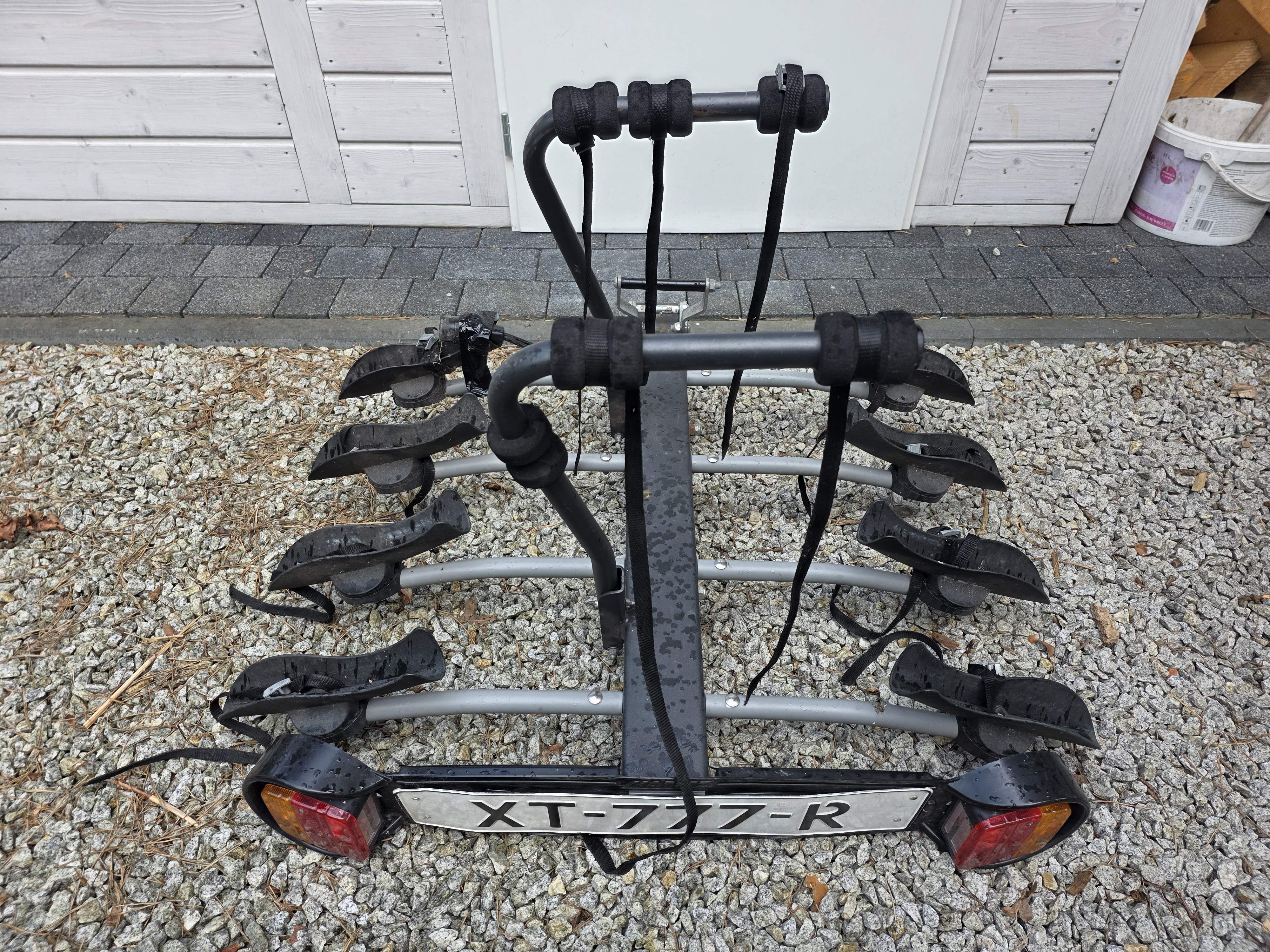 Bagażnik rowerowy ( uchylny ) na 4 rowery na hak-kompletny