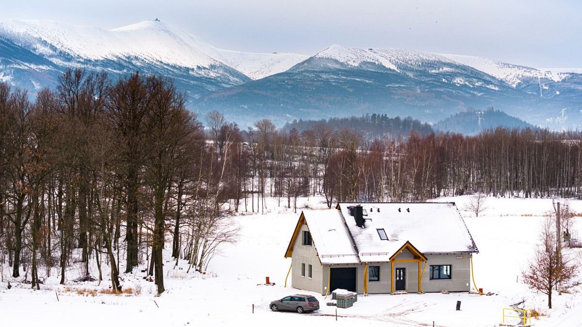Komfortowy dom pod Karpaczem z widokiem na panoramę Karkonoszy i Śnieżkę