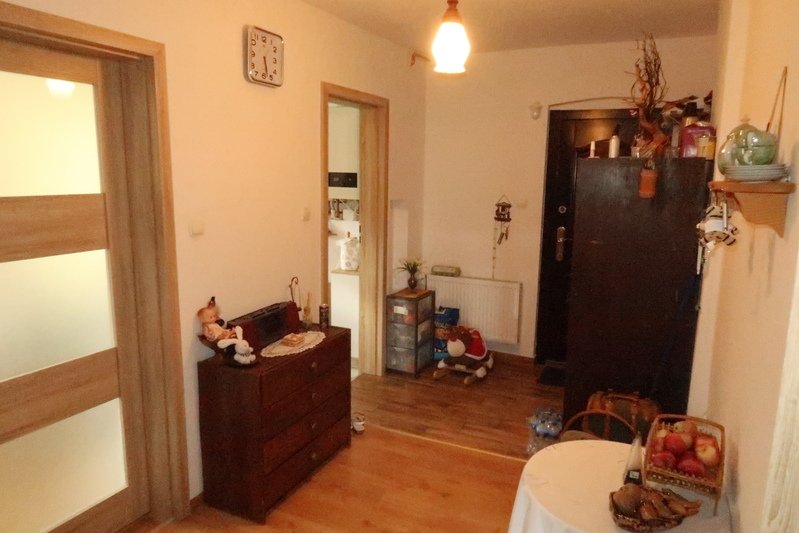 Szklarska Poręba, mieszkanie 2-pokojowe po remoncie 450.000,-