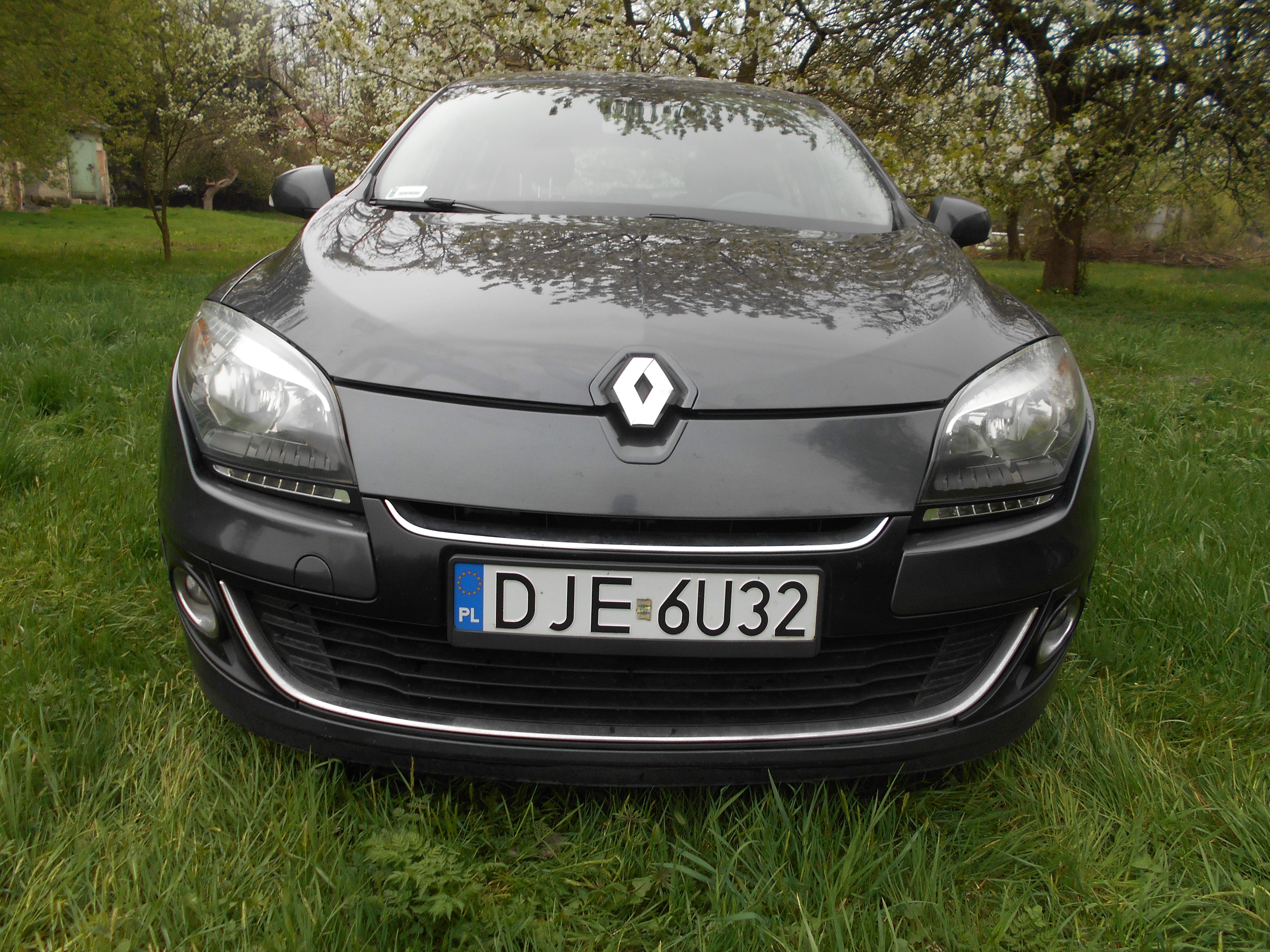 Renault Megane 1.6 benz salon PL 2013 r