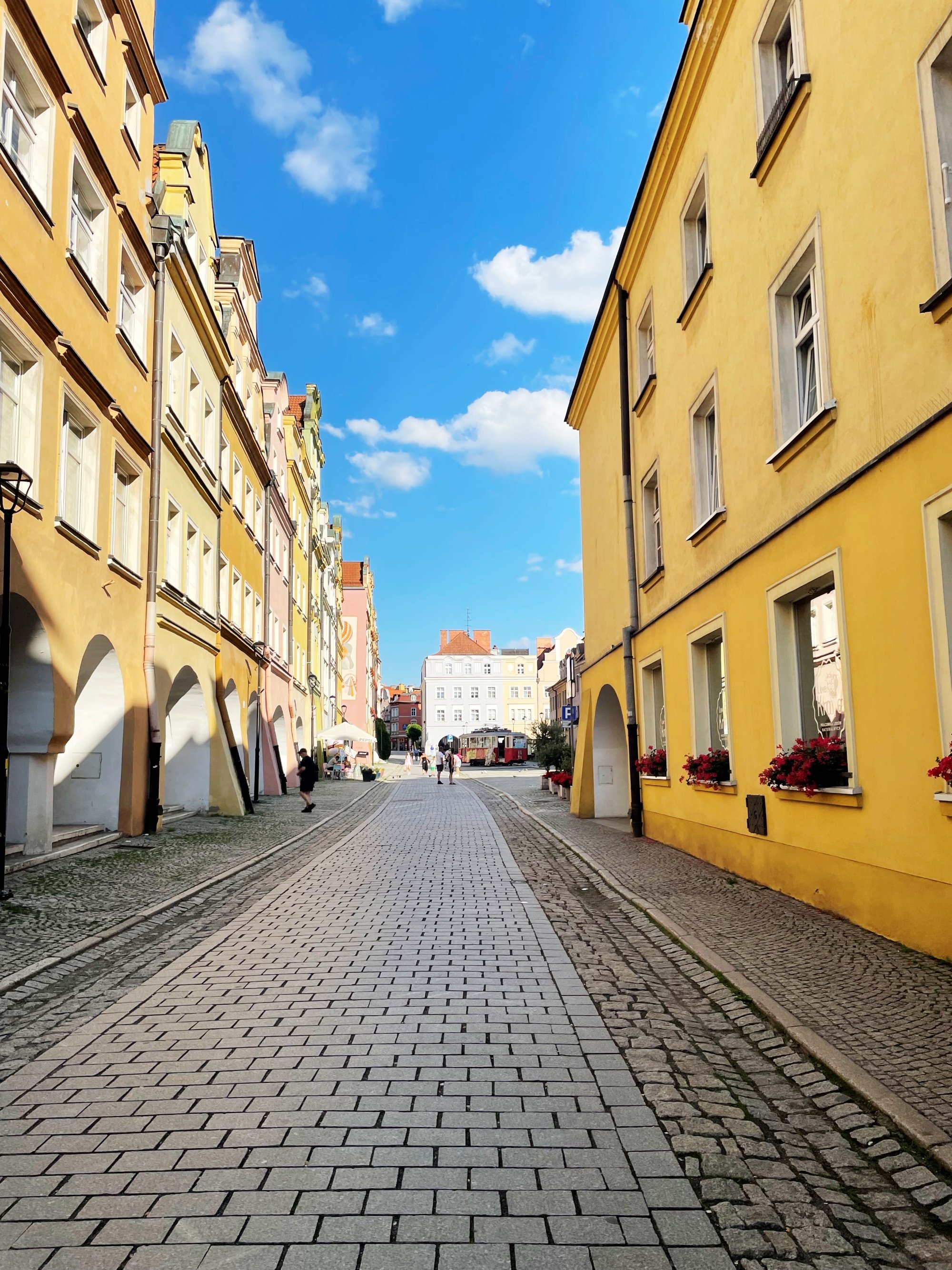 M2 - Pl. Ratuszowy, 1 piętro, 285 tys. OKAZJA