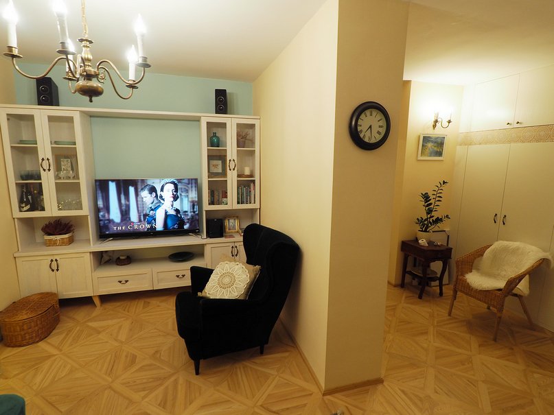 Dwupokojowe - 51,4 m kw, po kapitalnym remoncie , gotowe do zamieszkania, koło Żeroma.