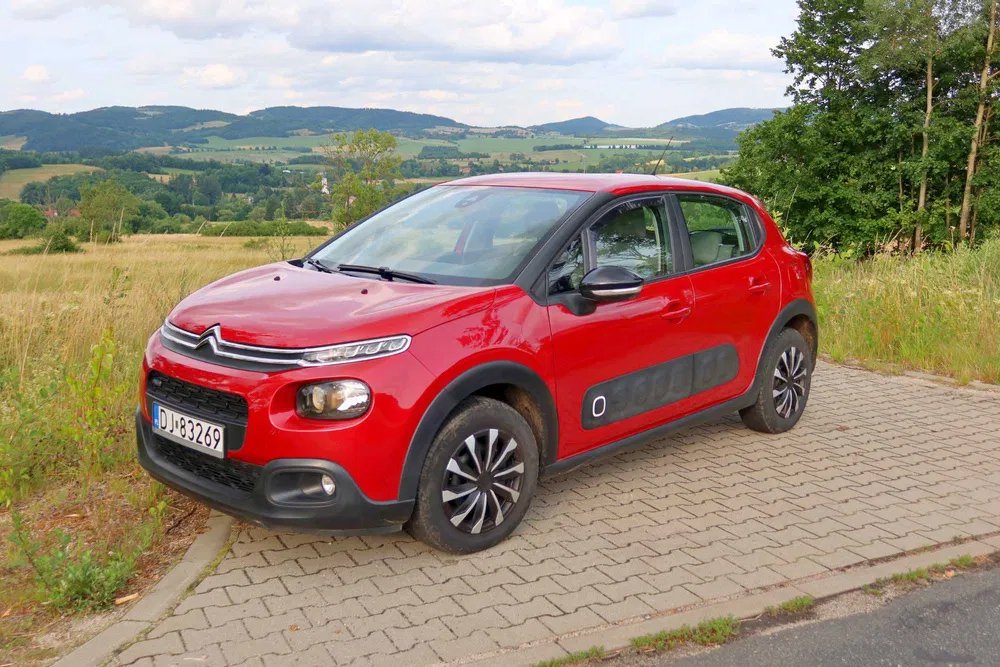Citroen C3 110 KM | NOWY SILNIK ASO | Salon PL | 2017 | 99 tys. km | Od nowości w rodzinie