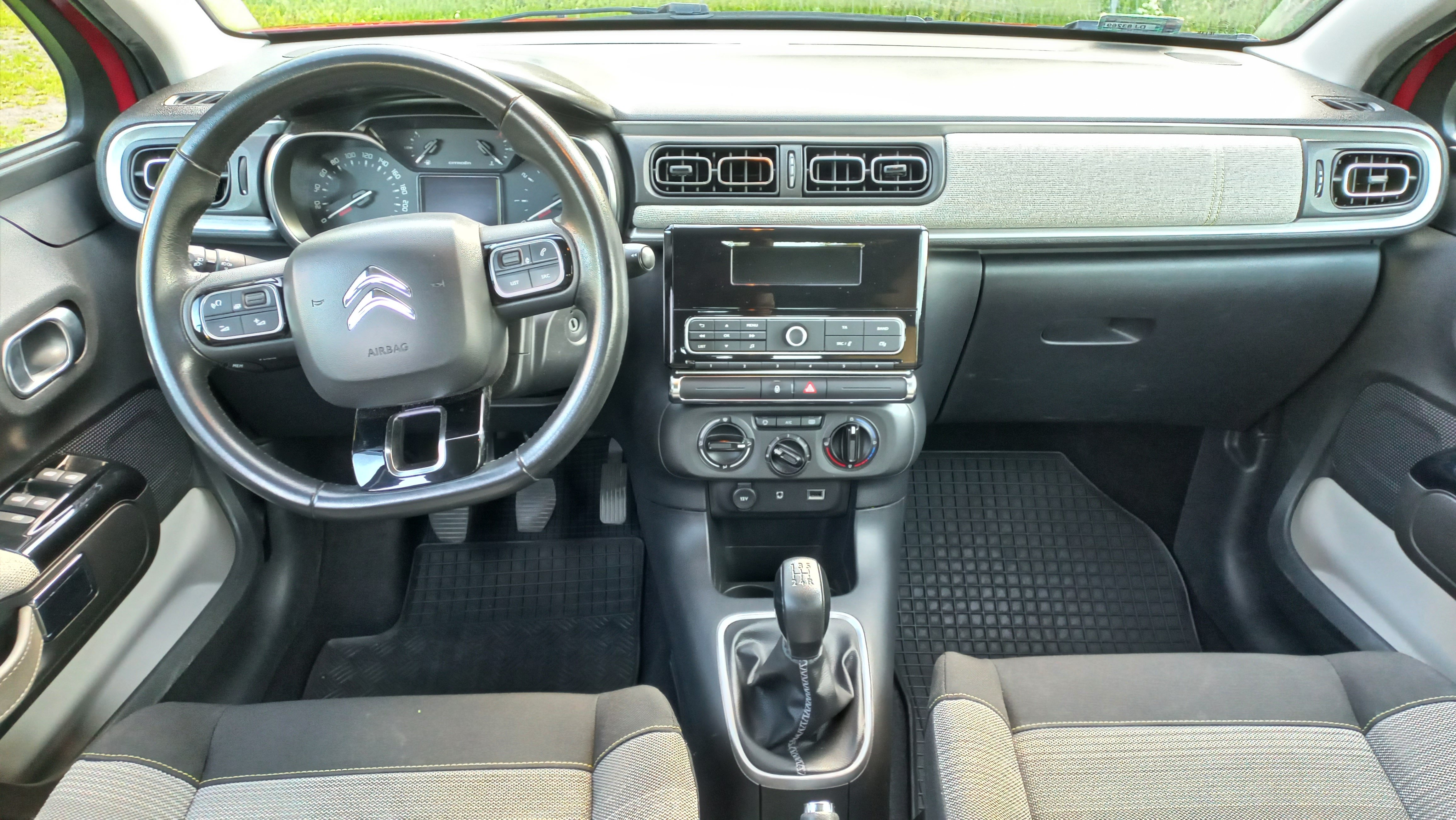 Citroen C3 110 KM | NOWY SILNIK ASO | Salon PL | 2017 | 99 tys. km | Od nowości w rodzinie