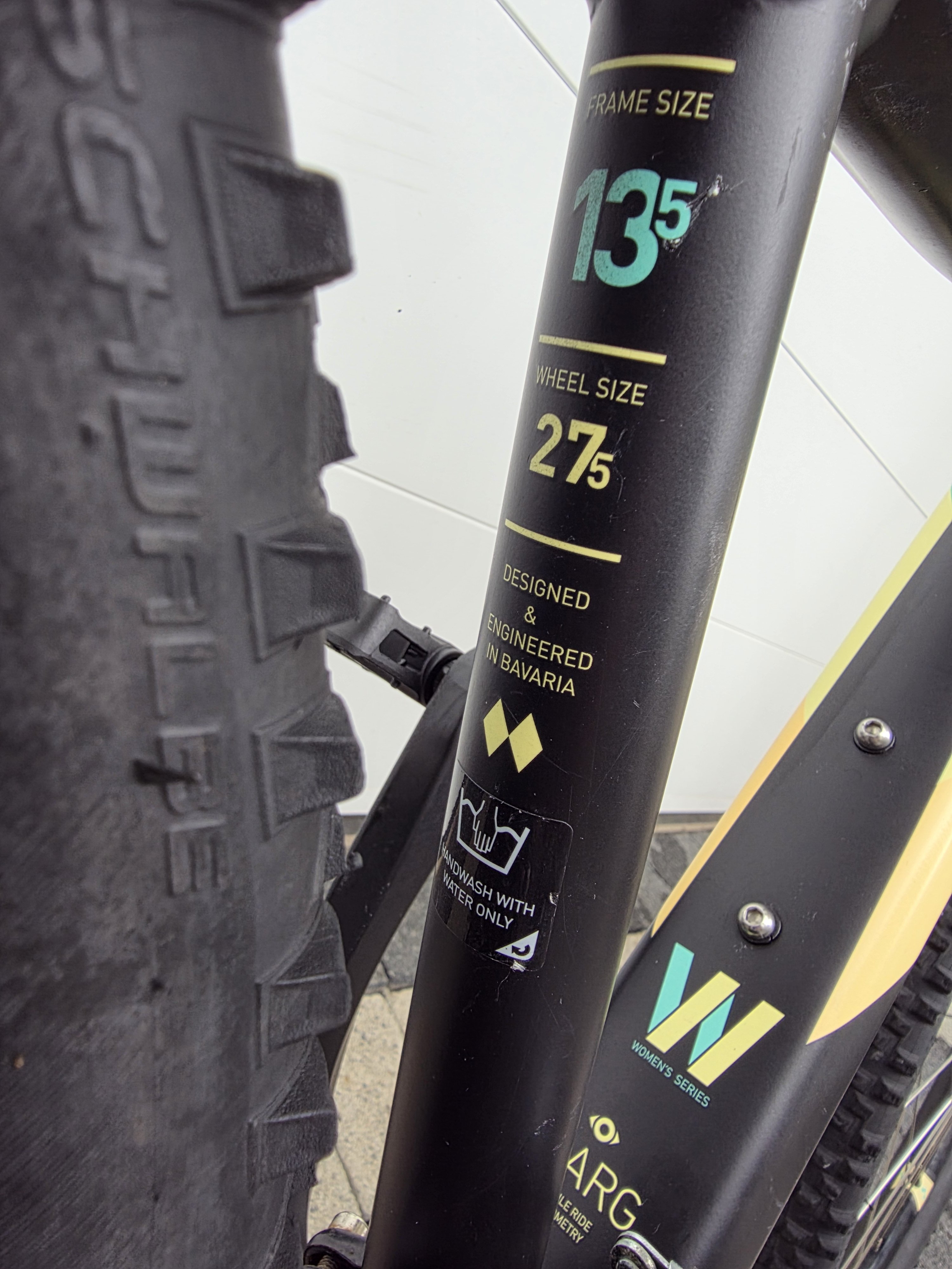 Rower górski CUBE ACCESS WOMEN SERIES-koła 27,5",rama 13,5"-OKAZJA