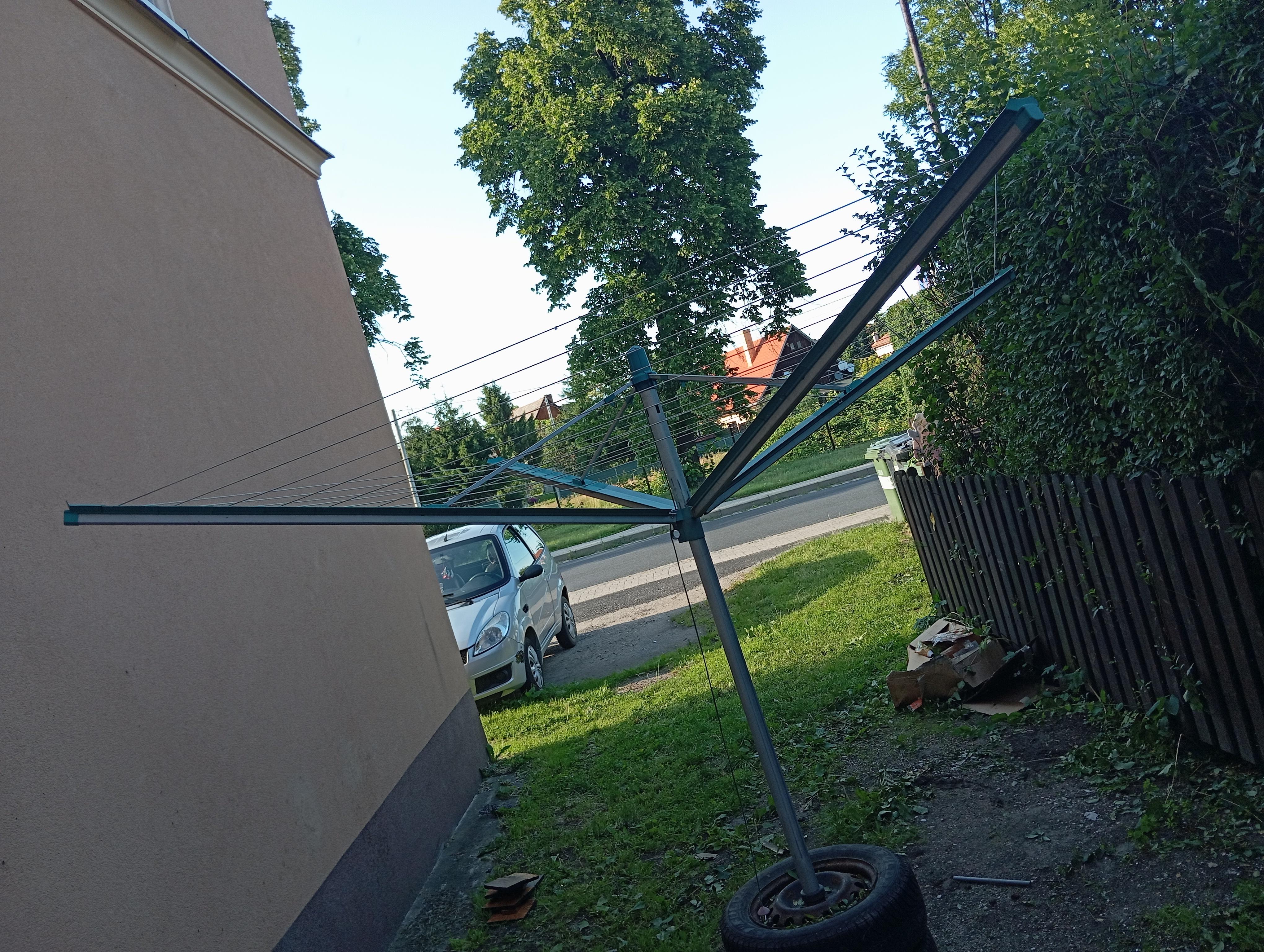 Duża suszarka ogrodowa