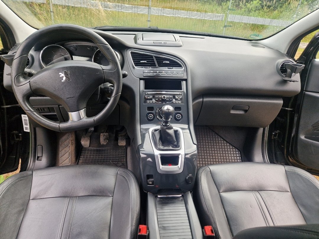 Peugeot 5008 full opcja