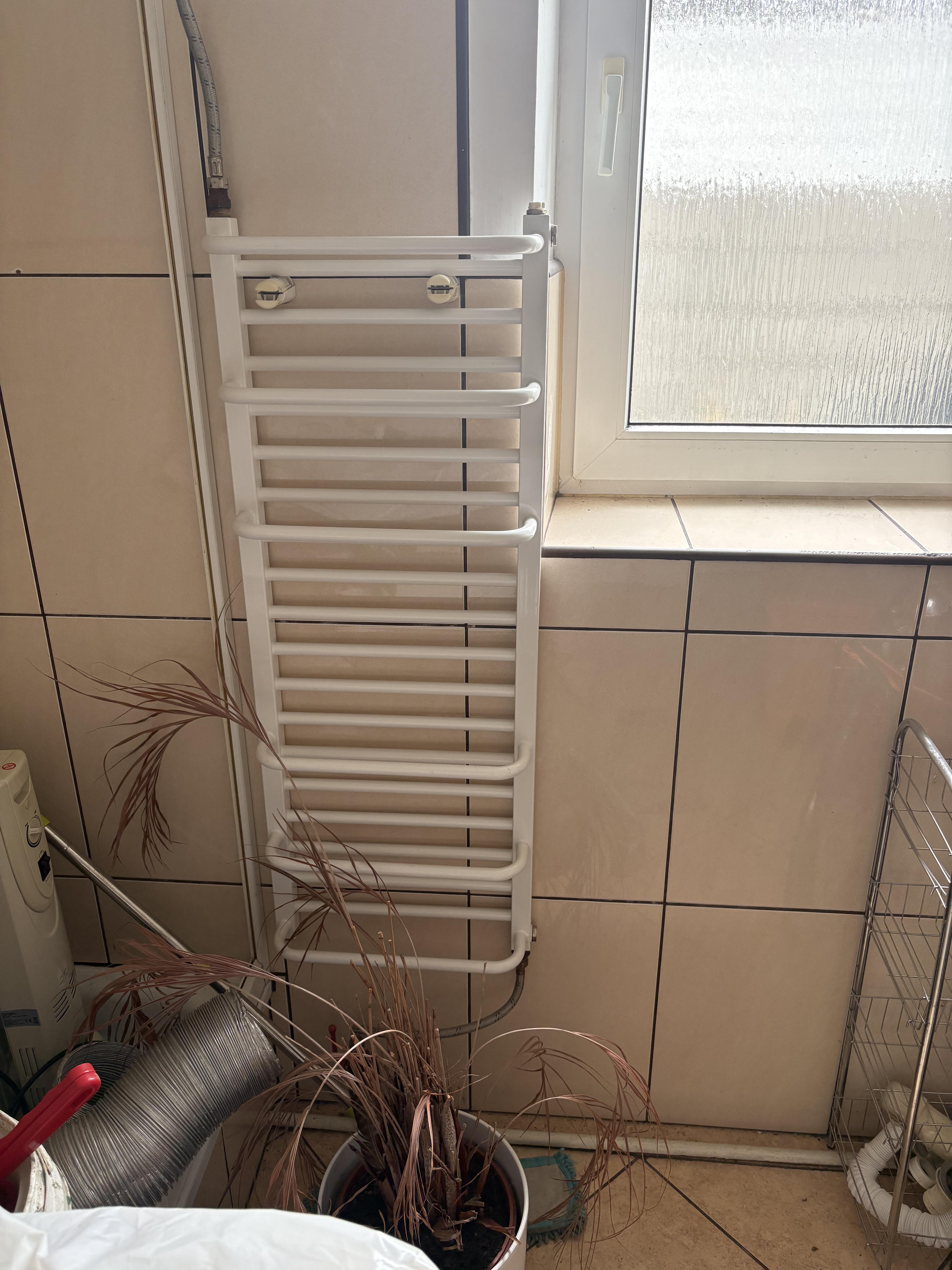 Oddam pralkę, wannę, grzejnik