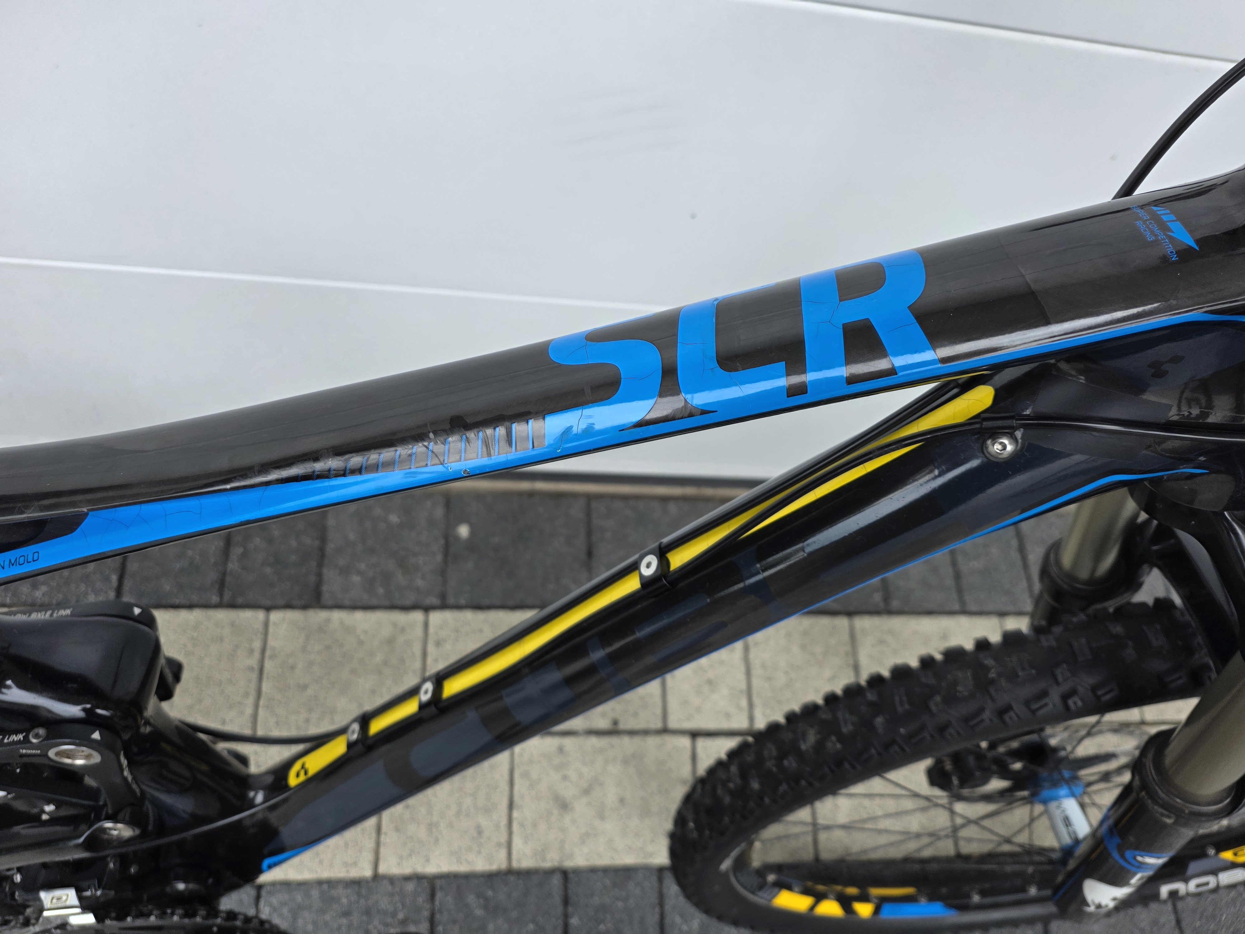 Rower górski CUBE STING SCR FULL-CARBON,full DEORE XT,FOX,3x10,rama 18",Dt Swiss-MEGA