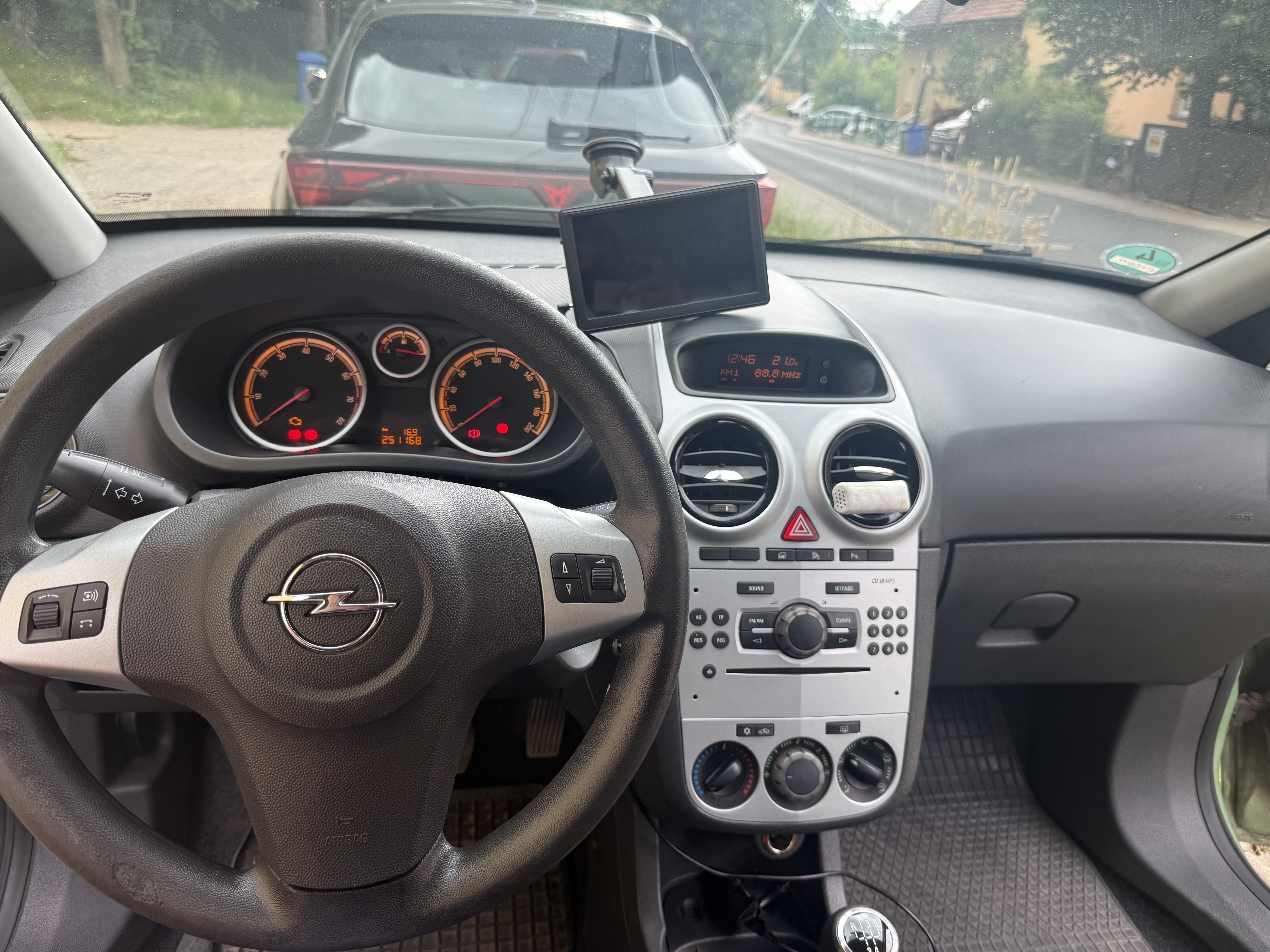 Opel Corsa D 1.2 2008
