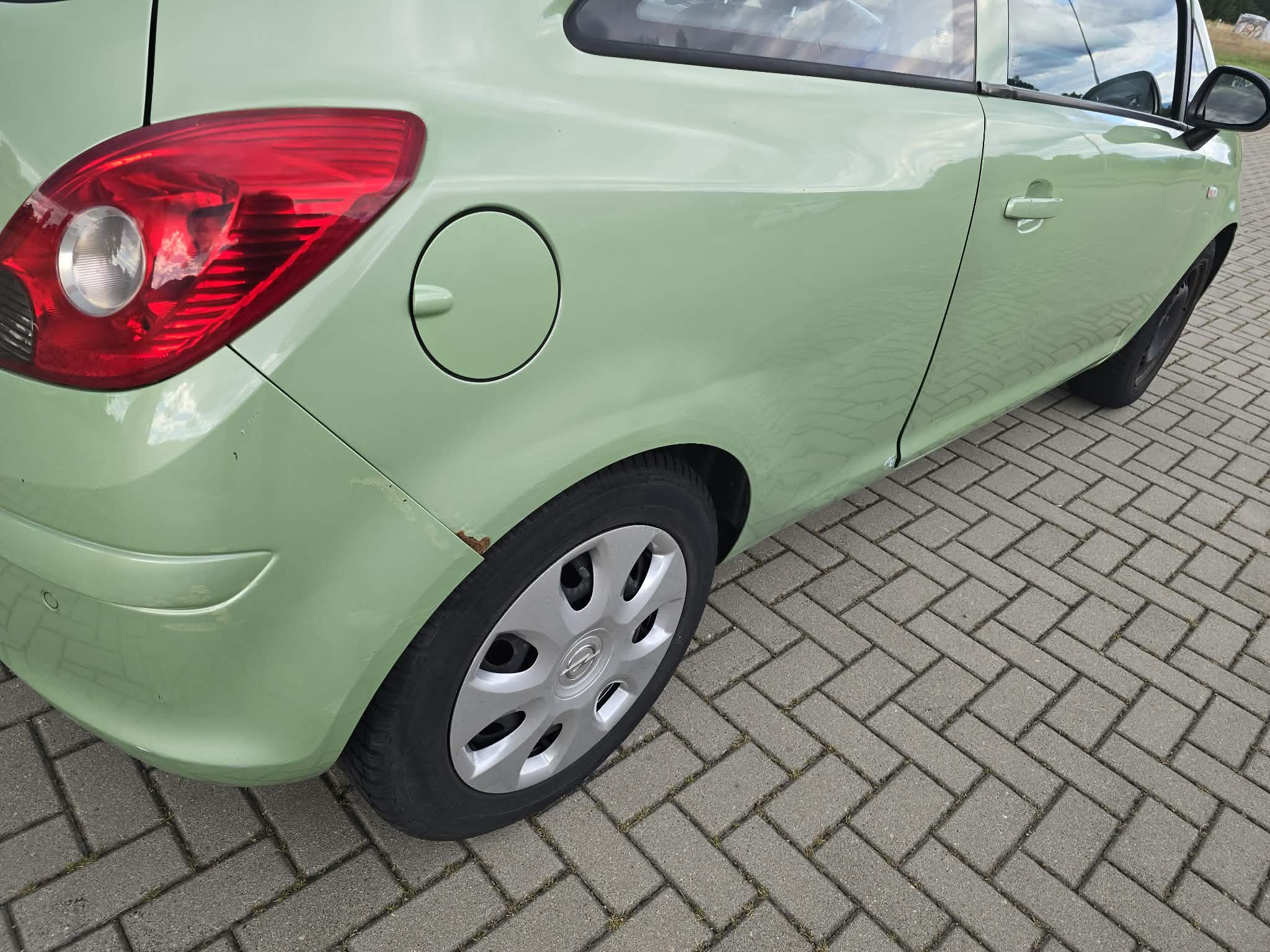 Opel Corsa D 1.2 2008