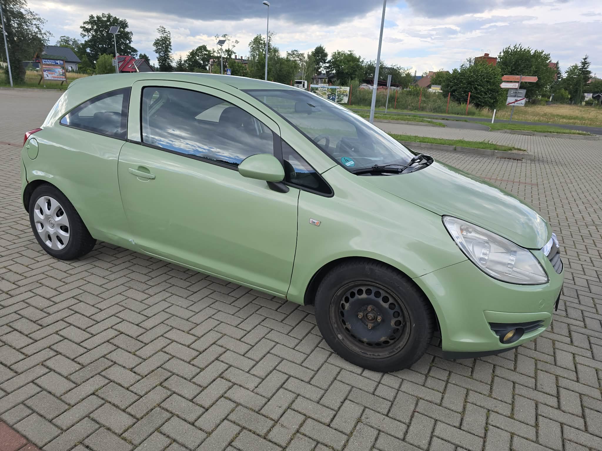 Opel Corsa D 1.2 2008