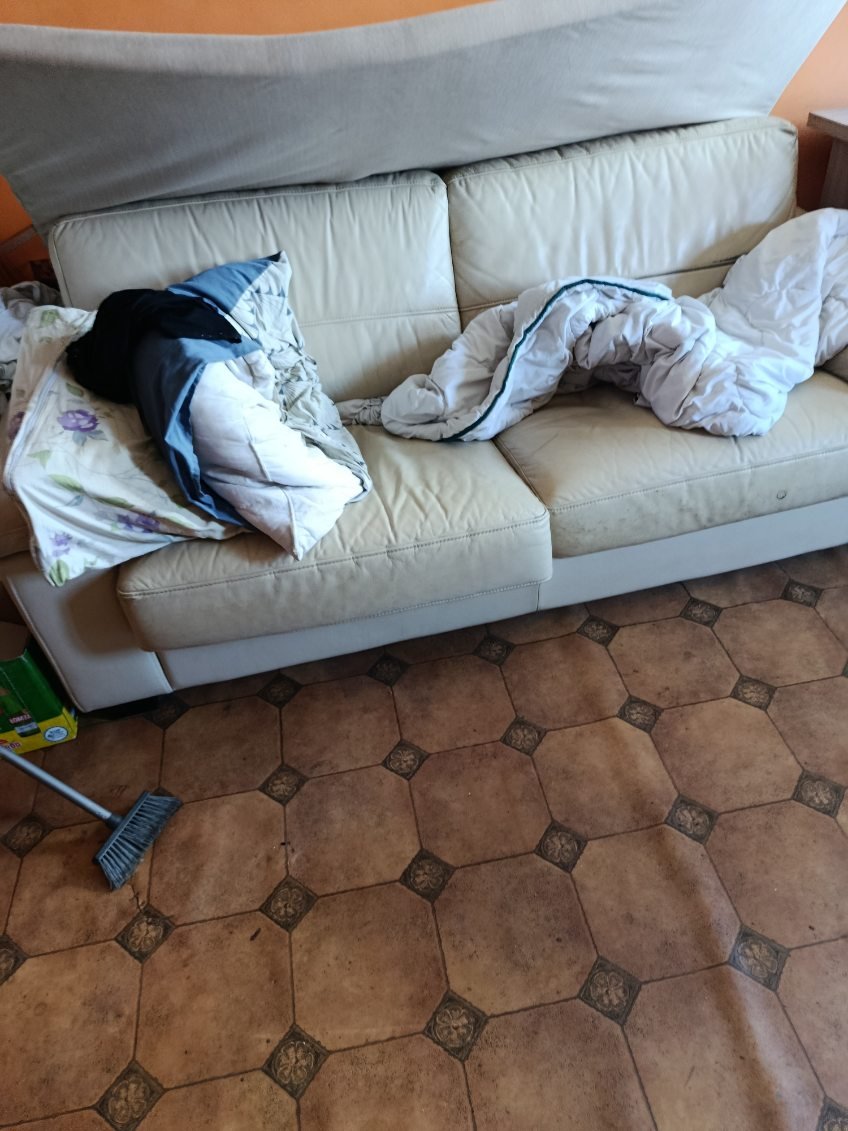 Oddam kanapę rozkładaną