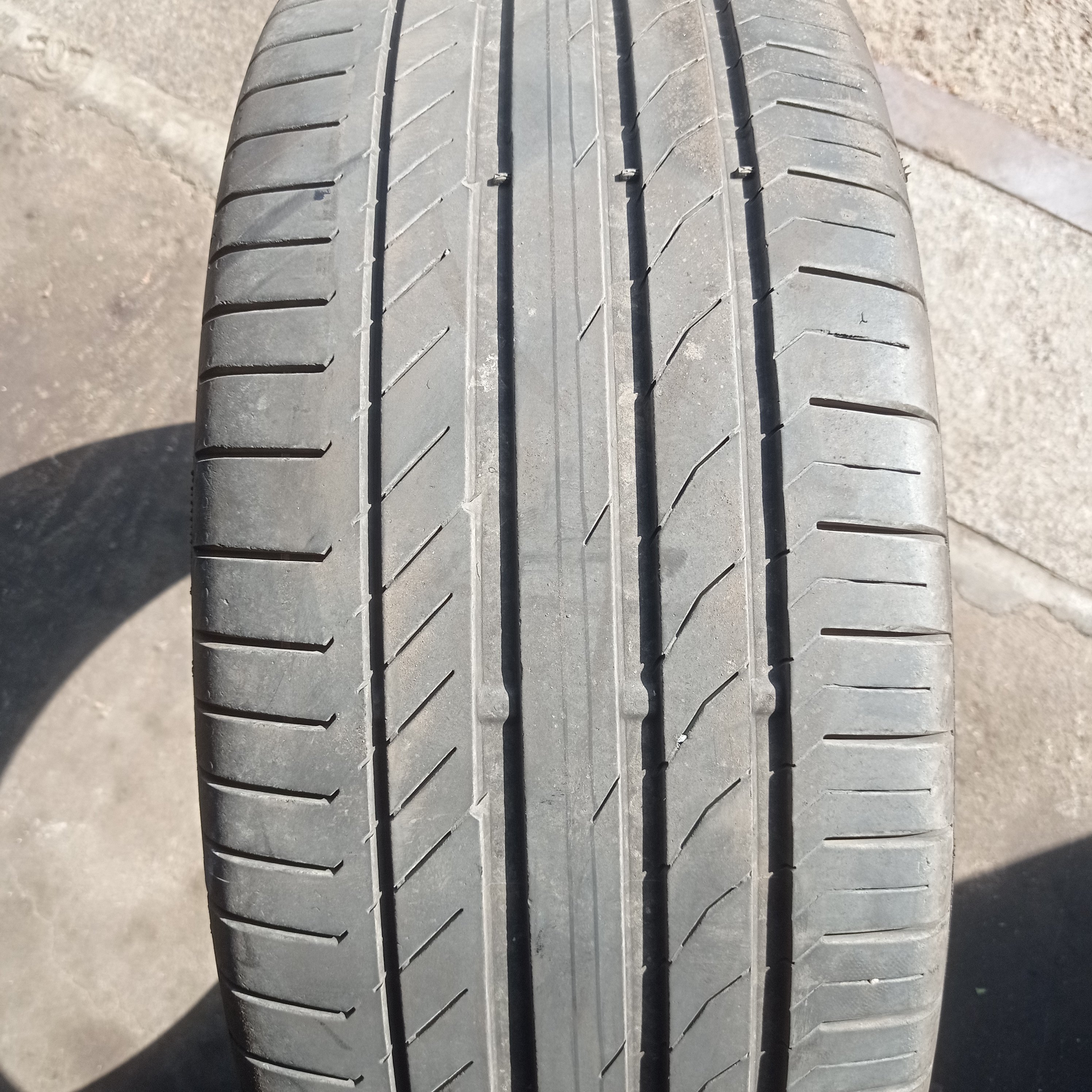 4szt. Opony letnie Continental