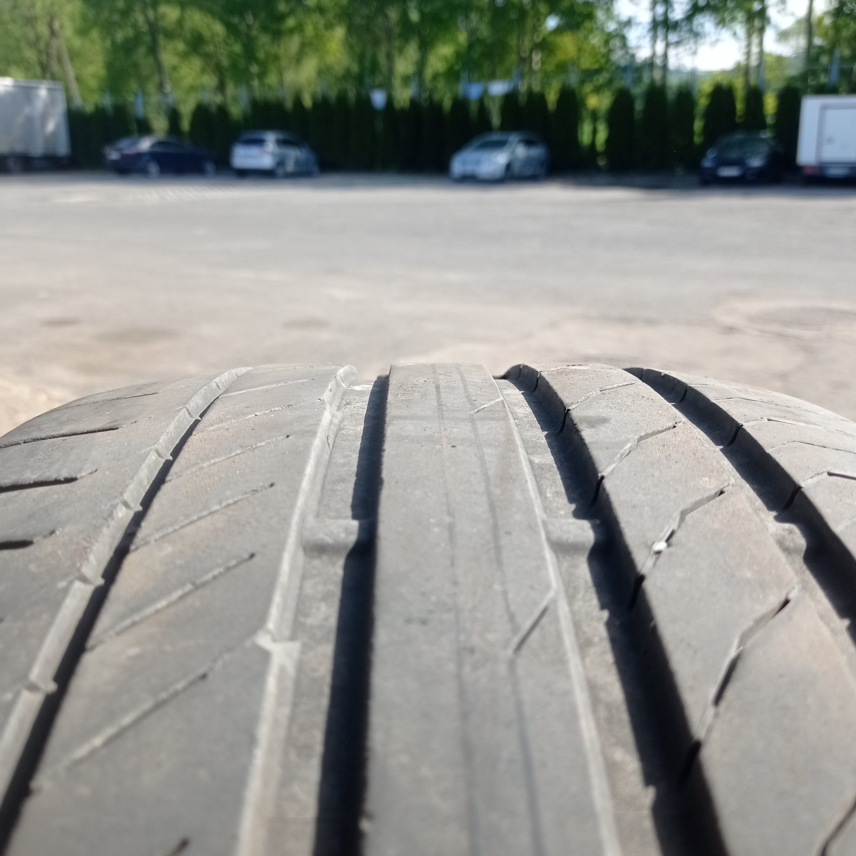 4szt. Opony letnie Continental