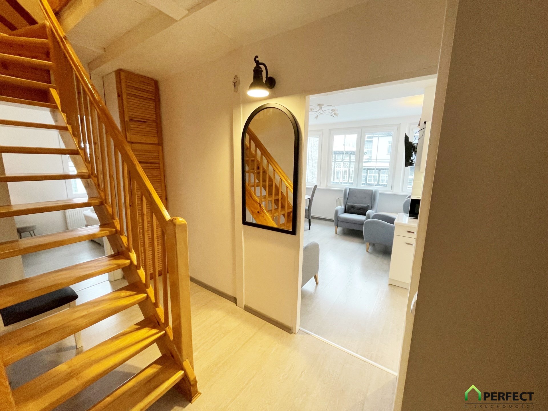 Dwupoziomowy apartament z widokiem na góry - Karpacz