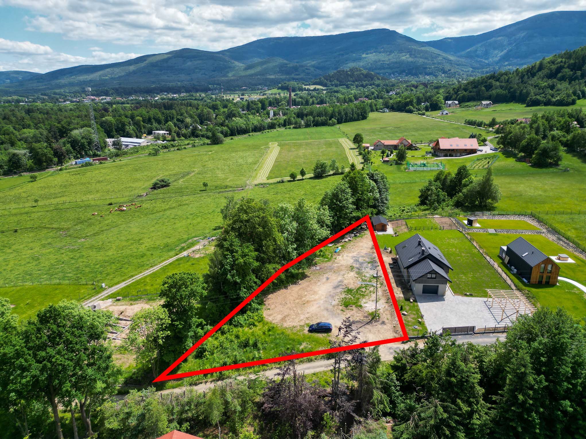 Działka budowlana 1847 m² - Miłków k. Karpacza