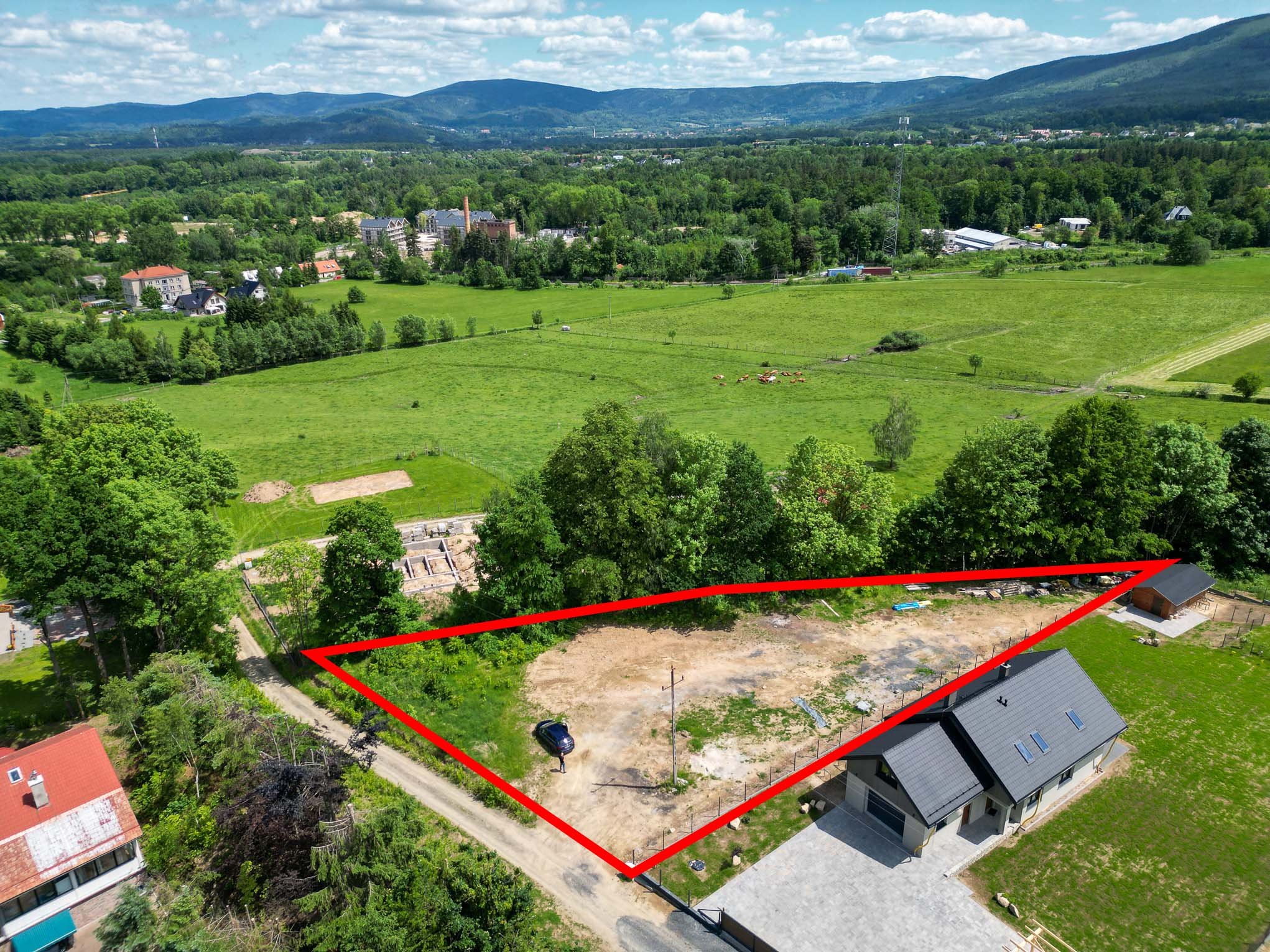 Działka budowlana 1847 m² - Miłków k. Karpacza