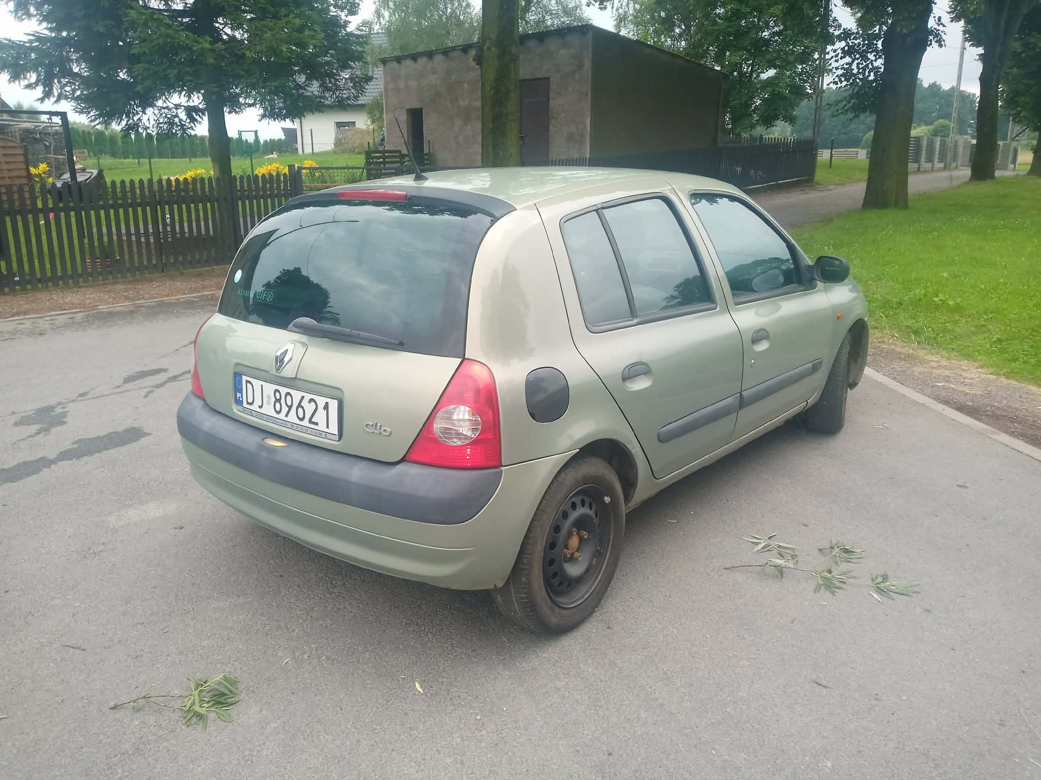 Renault Clio II 1.2 KLIMATYZACJA