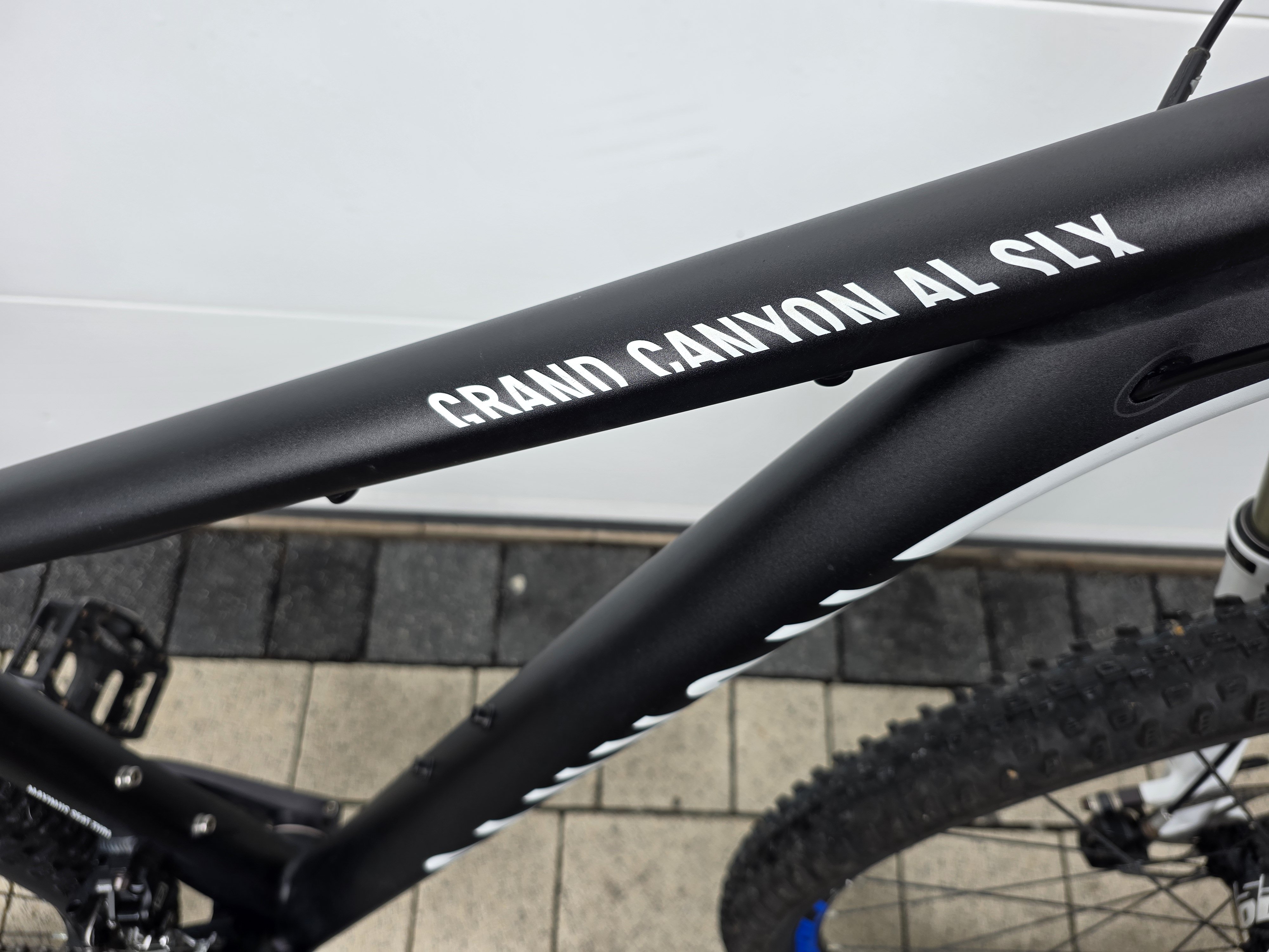 Rower górski CANYON GRAND CANYON AL-koła 29",DEORE XT,3x10,FOX,rama 18",MAVIC-